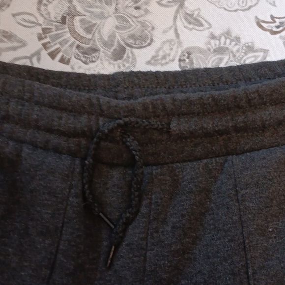 Love Streak Sweat Pants Gray with Butterfly Size XL sweatpants comfy - Picture 4 of 6